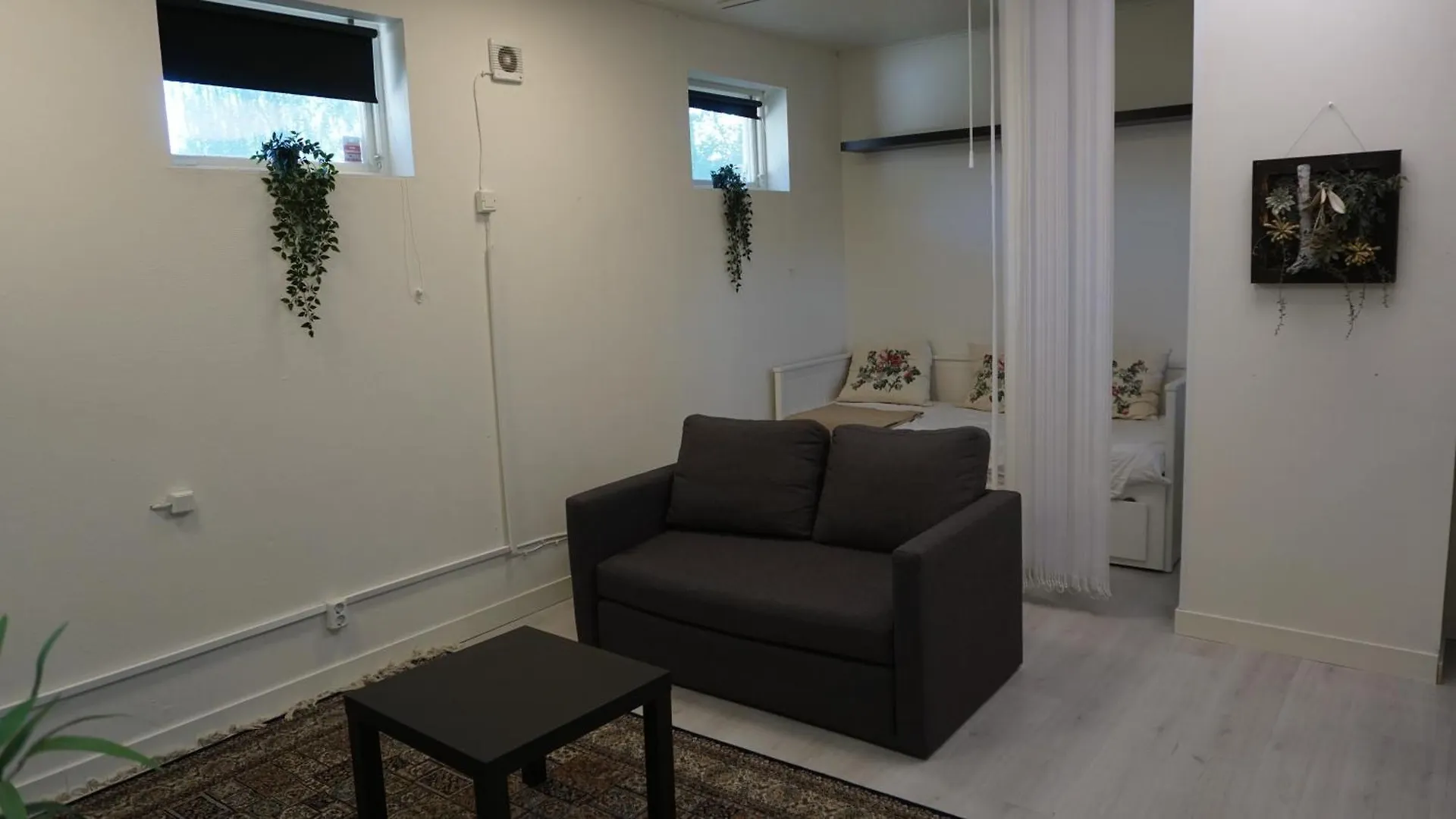 Fresh And Cozy Little House 45Km In Taeby Lägenhet Stockholm